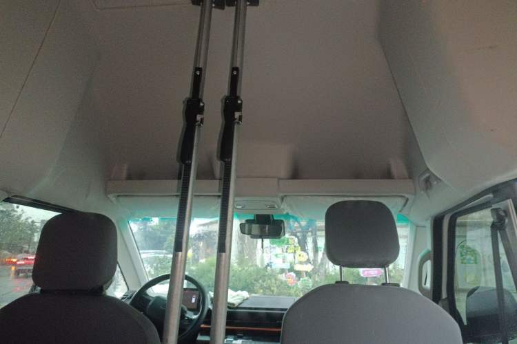 Used Farizon Super VAN 2025 Model, Zhifu Edition, Mid-axle High-roof, 83 kWh Headliner