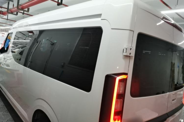 Used Farizon Super VAN 2025 Model, Zhifu Edition, Mid-axle Medium-roof, 68 kWh, CATL Rear Left 45 Deg