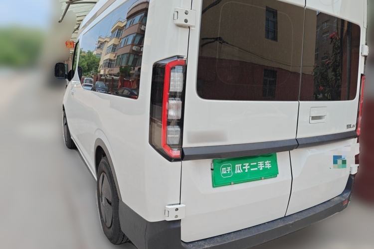 Used Farizon Super VAN 2025 Zhifu Edition, Action-Pak 51kWh Rear Left 45 Deg
