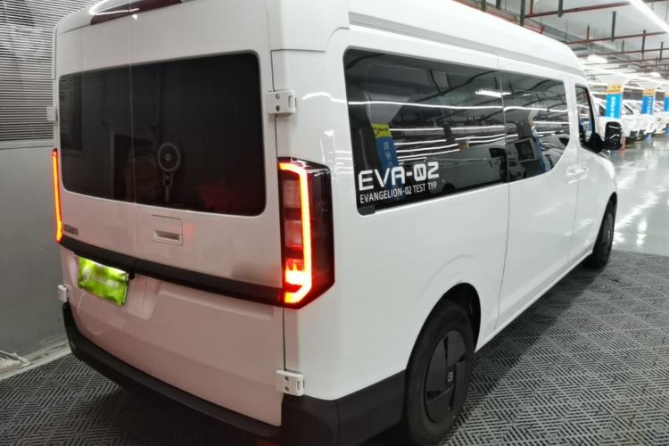 Used Farizon Super VAN 2025 Model, Zhifu Edition, Mid-axle Medium-roof, 68 kWh, CATL Rear Right 45 Deg