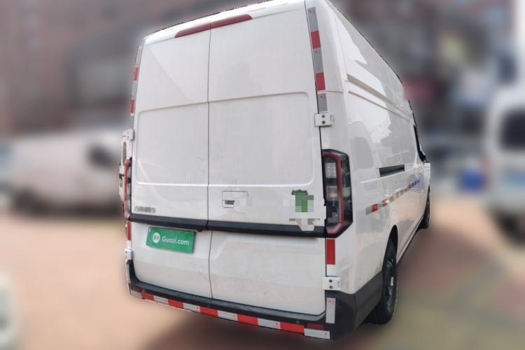 Used Farizon Super VAN 2025 Model Wealth Creation Version—Long Wheelbase High Roof 106kWh Rear Right 45 Deg