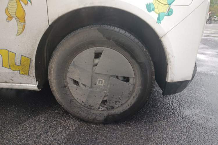 Used Farizon Super VAN 2025 Model, Zhifu Edition, Mid-axle High-roof, 83 kWh Right Front Wheel Hub