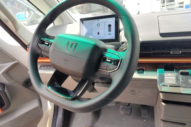 Used Farizon Super VAN 2025 Model Wealth Creation Version—Long Wheelbase High Roof 106kWh Steering Wheel