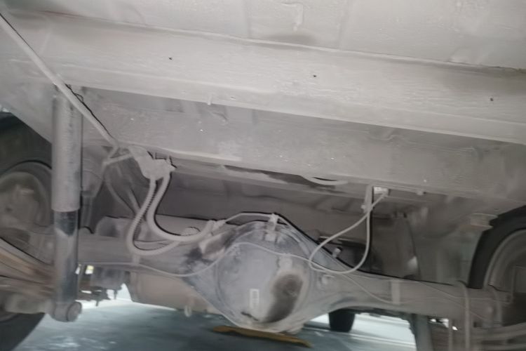 Used Farizon Xingxiang E6 2020 Van Model Low Roof 1365kg Payload Capacity Equipped with High-Capacity CATL Battery Chassis Rear