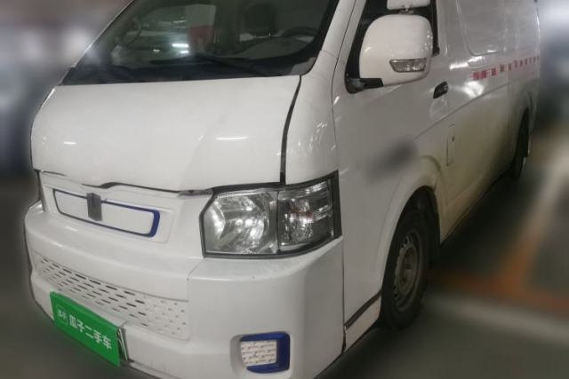 Used Farizon Xingxiang E6 2020 Van Model Low Roof 1365kg Payload Capacity Equipped with High-Capacity CATL Battery
