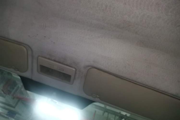 Used Farizon Xingxiang E6 2020 Van Model Low Roof 1365kg Payload Capacity Equipped with High-Capacity CATL Battery Headliner
