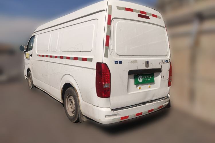 Used Farizon Xingxiang E6 2020 Van with High Roof 1365kg Payload Capacity Equipped with CATL's High-Energy Battery Rear Left 45 Deg