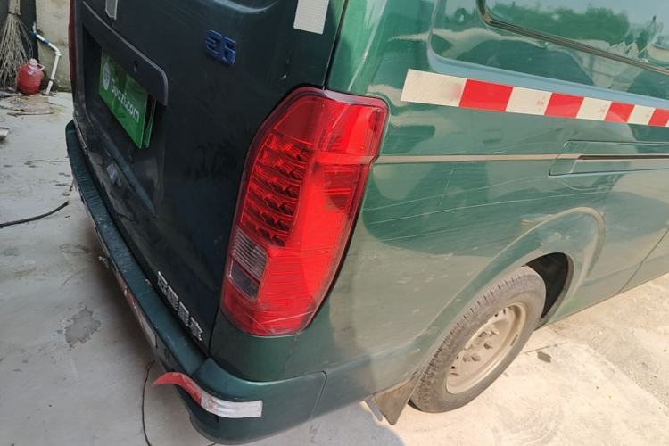 Used Farizon Xingxiang E6 2022 Van with High Roof Equipped with CATL 50.23 kWh Battery Right Rear Taillight