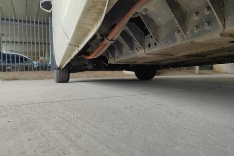 Used Farizon Xingxiang E6 2022 Van-Type Transport Vehicle Low Roof CATL 50.23 kWh Chassis Rear Left