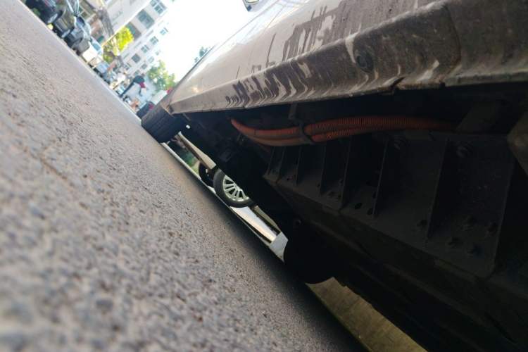 Used Farizon Xingxiang E6 2022 Van-Type Transport Vehicle Low Roof CATL 50.23 kWh Chassis Rear Left