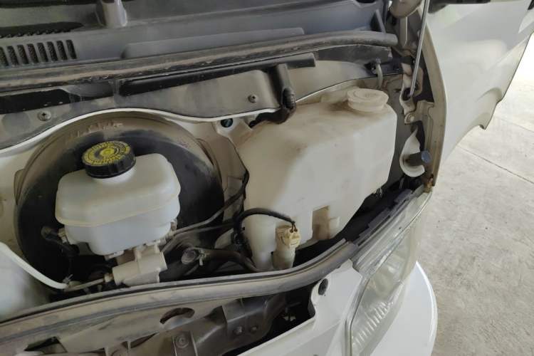 Used Farizon Xingxiang E6 2022 Van-Type Transport Vehicle Low Roof CATL 50.23 kWh Engine Bay Left