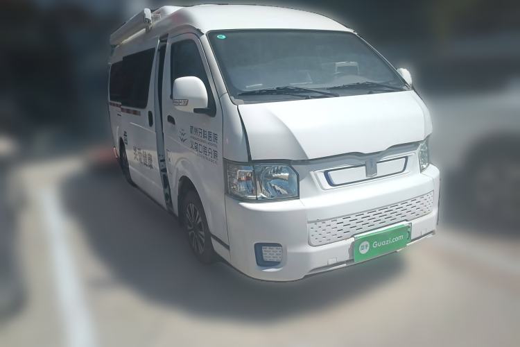 Used Farizon Xingxiang E6 2022 Van with High Roof Equipped with CATL 50.23 kWh Battery Exterior 2