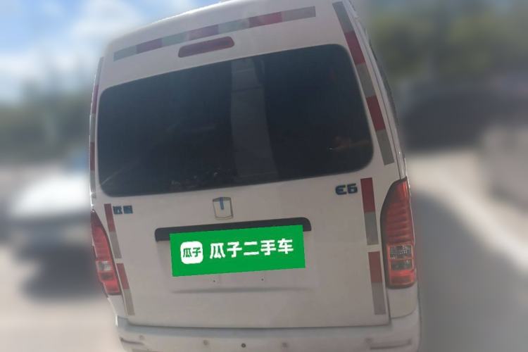 Used Farizon Xingxiang E6 2022 Van with High Roof Equipped with CATL 50.23 kWh Battery Exterior 4