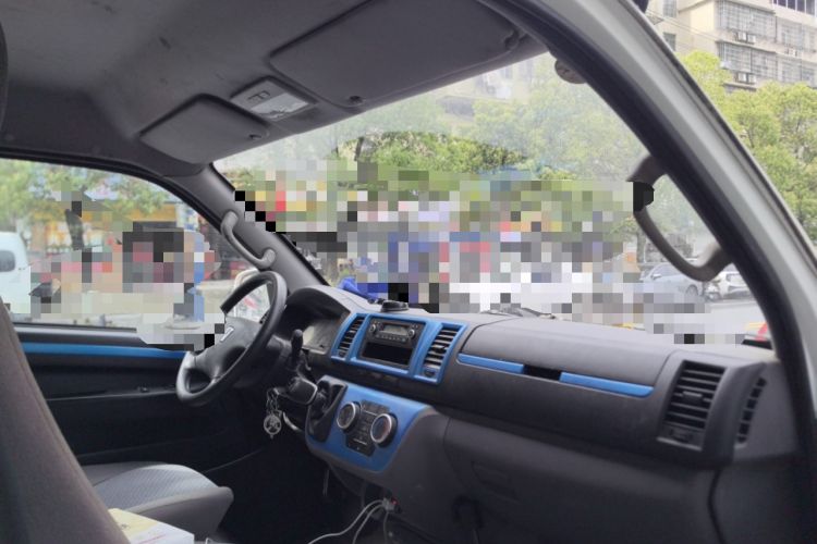 Used Farizon Xingxiang E6 2022 Van-Type Transport Vehicle Low Roof CATL 50.23 kWh Headliner