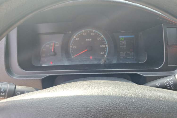 Used Farizon Xingxiang E6 2022 Van with High Roof Equipped with CATL 50.23 kWh Battery Instrument Cluster