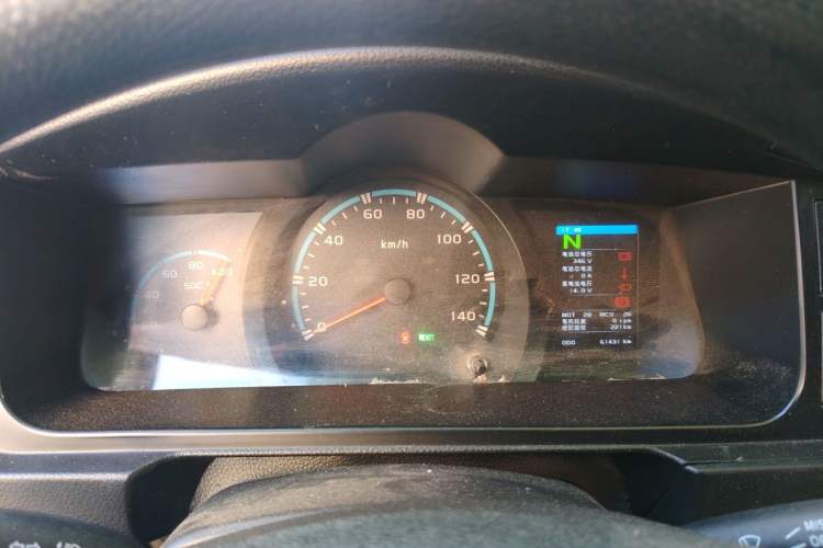 Used Farizon Xingxiang E6 2022 Van-Type Transport Vehicle Low Roof CATL 50.23 kWh Instrument Cluster