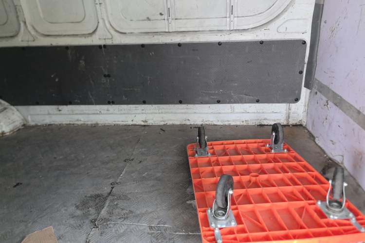 Used Farizon Xingxiang E6 2022 Van-Type Transport Vehicle Low Roof CATL 50.23 kWh Left Rear Seat