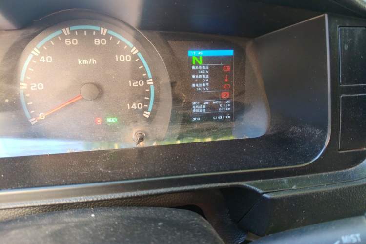 Used Farizon Xingxiang E6 2022 Van-Type Transport Vehicle Low Roof CATL 50.23 kWh Odometer Close Up