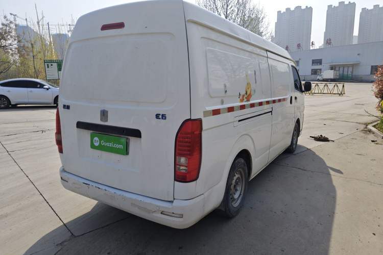 Used Farizon Xingxiang E6 2022 Van with High Roof Equipped with CATL 50.23 kWh Battery Rear Right 45 Deg