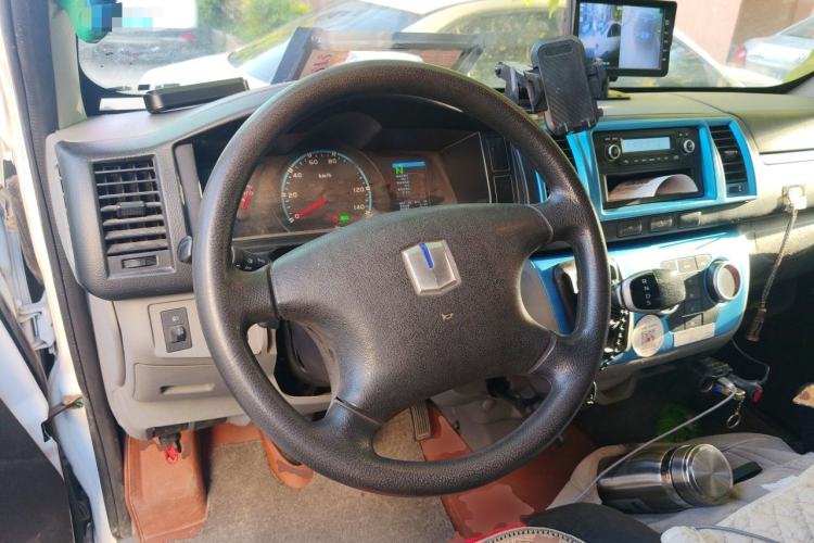 Used Farizon Xingxiang E6 2022 Van-Type Transport Vehicle Low Roof CATL 50.23 kWh Steering Wheel