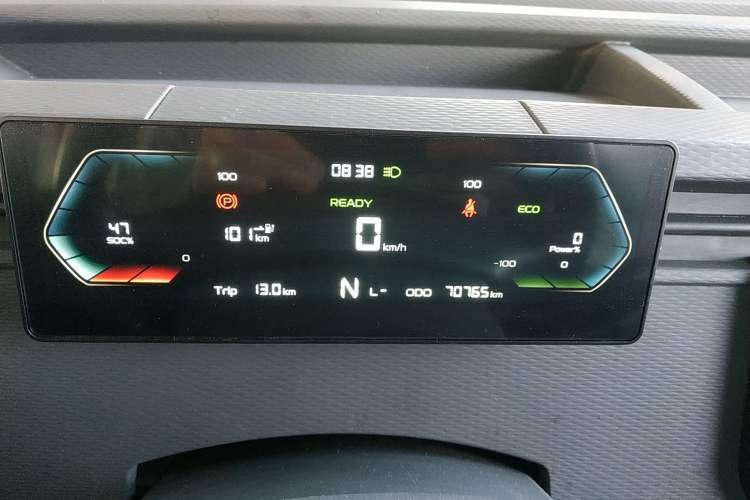 Used Farizon Xingxiang F1E 2023 Flatbed Truck Remote Smart Chip 46.08 kWh Instrument Cluster