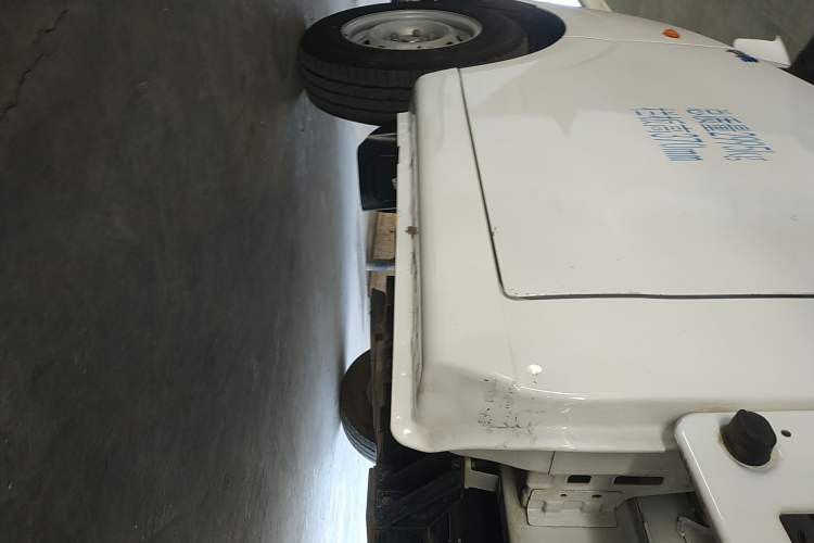 Used Farizon Xingxiang F1E 2023 Flatbed Truck Remote Smart Chip 46.08 kWh Left Side Sill