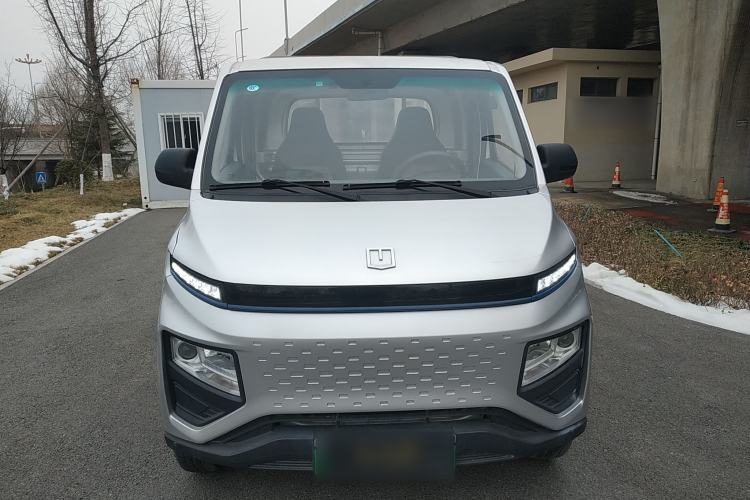 Used Farizon Xingxiang F1E 2023 Flatbed Truck EVE 41.86 kWh Exterior 1