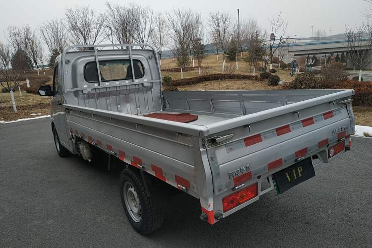 Used Farizon Xingxiang F1E 2023 Flatbed Truck EVE 41.86 kWh Exterior 3