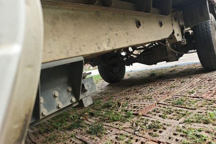 Used Farizon Xingxiang F1E 2023 Van EVE 41.86 kWh Chassis Front Left