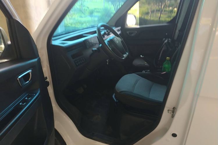 Used Farizon Xingxiang F1E 2023 Evesight Cargo Van with 41.86 kWh Driver Seat