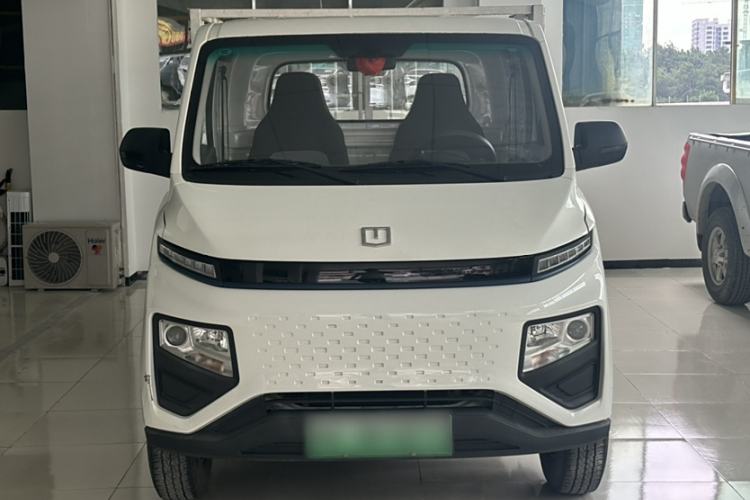Used Farizon Xingxiang F1E 2023 Evesight Cargo Van with 41.86 kWh Exterior 1