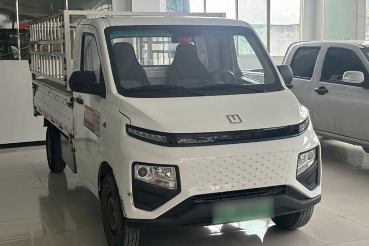 Used Farizon Xingxiang F1E 2023 Evesight Cargo Van with 41.86 kWh Exterior 2