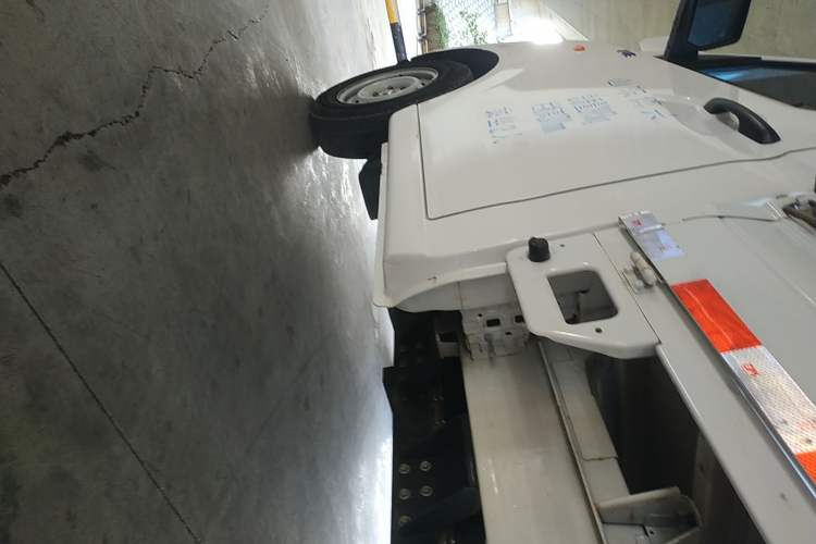 Used Farizon Xingxiang F1E 2023 Evesight Cargo Van with 41.86 kWh Left Side Sill