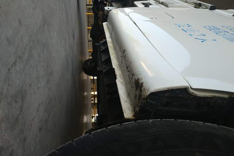 Used Farizon Xingxiang F1E 2023 Evesight Cargo Van with 41.86 kWh Right Side Sill
