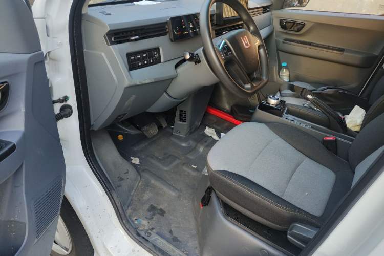 Used Farizon Xingxiang V 2024 Star Enjoy V6E Feature Edition Xuanwu 41.055 kWh Driver Seat
