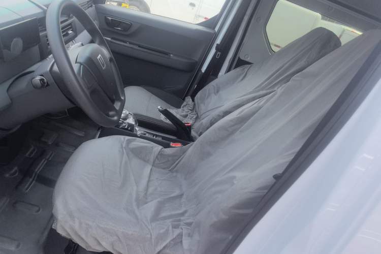 Used Farizon Xingxiang V 2023 V6E PLUS Guoxuan High-Tech 41.93 kWh Value Edition Interior 2