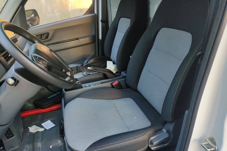 Used Farizon Xingxiang V 2024 Star Enjoy V6E Feature Edition Xuanwu 41.055 kWh Left Front Seat