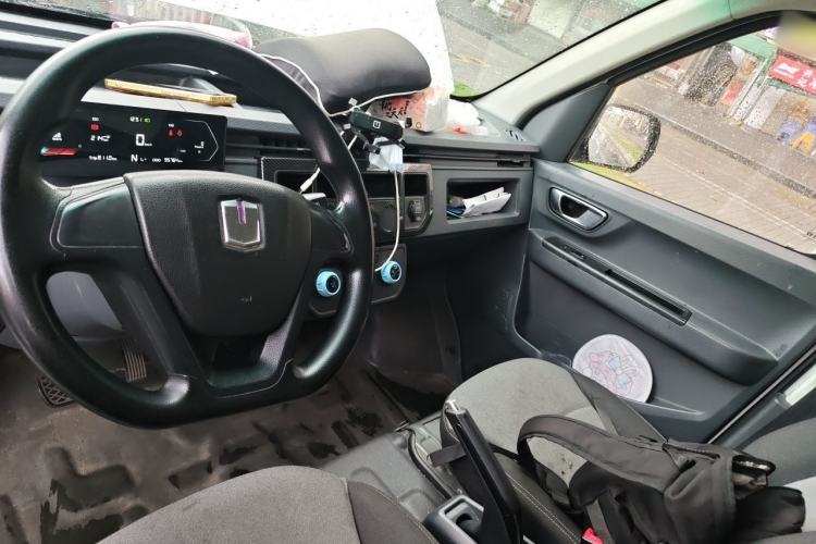 Used Farizon Xingxiang V 2022 Xingxiang V6E Long Wheelbase Guoxuan 41.93 kWh Center Console