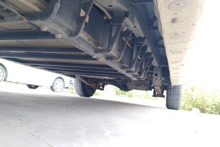 Used Farizon Xingxiang V 2022 Xingxiang V6E Long Wheelbase Guoxuan 41.93 kWh Chassis Front Left