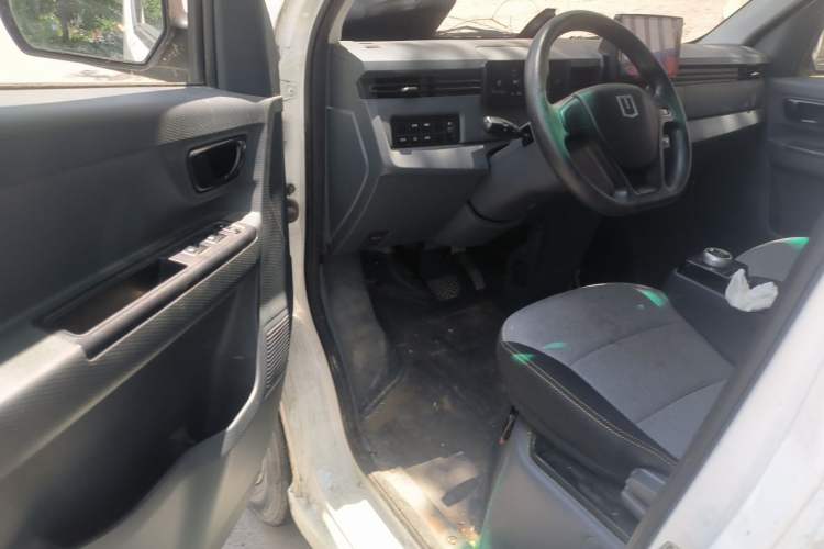 Used Farizon Xingxiang V 2022 Star Enjoy V6E Value Edition Long Wheelbase Smart Core with 46.08 kWh Driver Seat