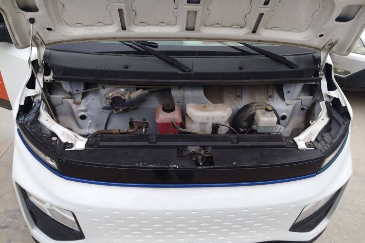 Used Farizon Xingxiang V 2022 Xingxiang V6E Long Wheelbase Guoxuan 41.93 kWh Engine Bay