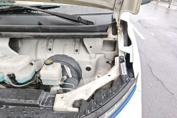 Used Farizon Xingxiang V 2022 Xingxiang V6E Long Wheelbase Guoxuan 41.93 kWh Engine Bay Left