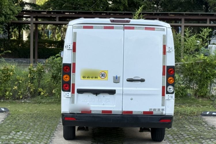 Used Farizon Xingxiang V 2022 Xingxiang V6E Long Wheelbase Guoxuan 41.93 kWh Exterior 4