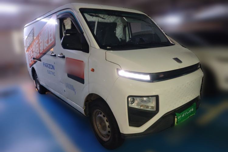 Used Farizon Xingxiang V 2022 Star Enjoy V6E Long Wheelbase Ningde 41.86 kWh Front Right 45 Deg