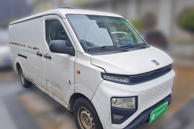 Used Farizon Xingxiang V 2022 Star Enjoy V6E Long Wheelbase Ningde 38.64 kWh Front Right 45 Deg
