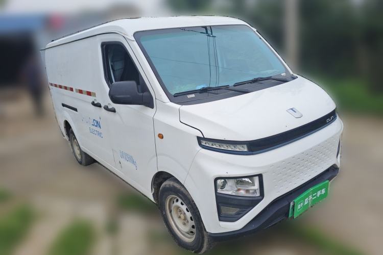 Used Farizon Xingxiang V 2022 Star Enjoy V5E Short Wheelbase Guoxuan 38.7 kWh Front Right 45 Deg
