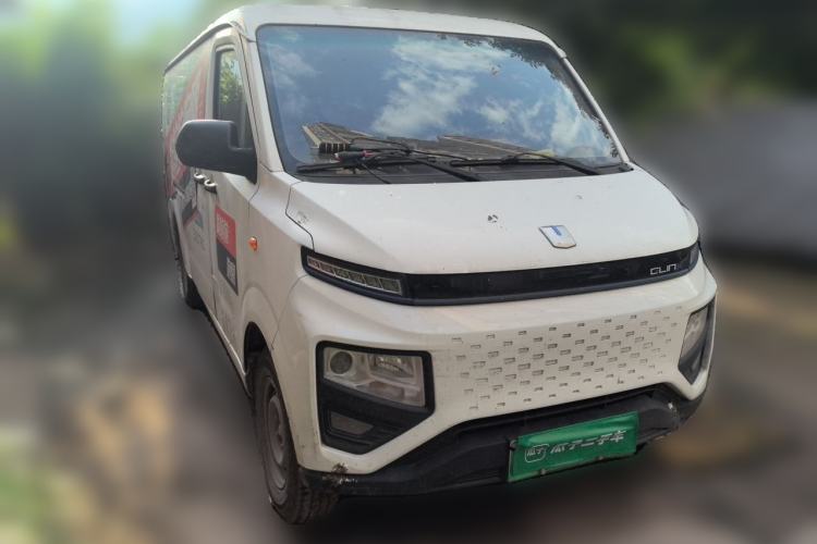 Used Farizon Xingxiang V 2022 Star Enjoy V6E Value Edition Long Wheelbase CAS 38.64 kWh Front Right 45 Deg