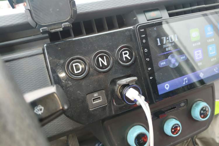 Used Farizon Xingxiang V 2022 Star Enjoy V6E Long Wheelbase Guoxuan 38.7 kWh Gear Lever