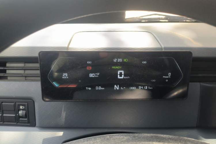Used Farizon Xingxiang V 2022 Star Enjoy V6E Value Edition Long Wheelbase Smart Core with 46.08 kWh Instrument Cluster
