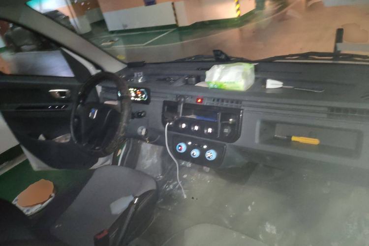 Used Farizon Xingxiang V 2022 Star Enjoy V6E Value Edition Long Wheelbase Guoxuan 38.7 kWh Interior 2